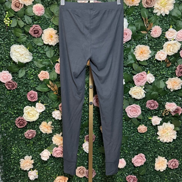 SKIMS Soft Lounge Leggings - Picture 7 of 8